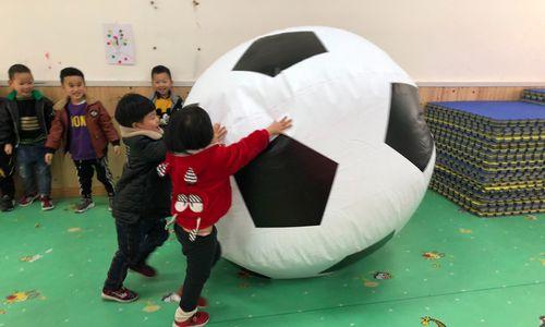 滚雪球阵容的构建策略？滚雪球阵容的优势在哪里？
