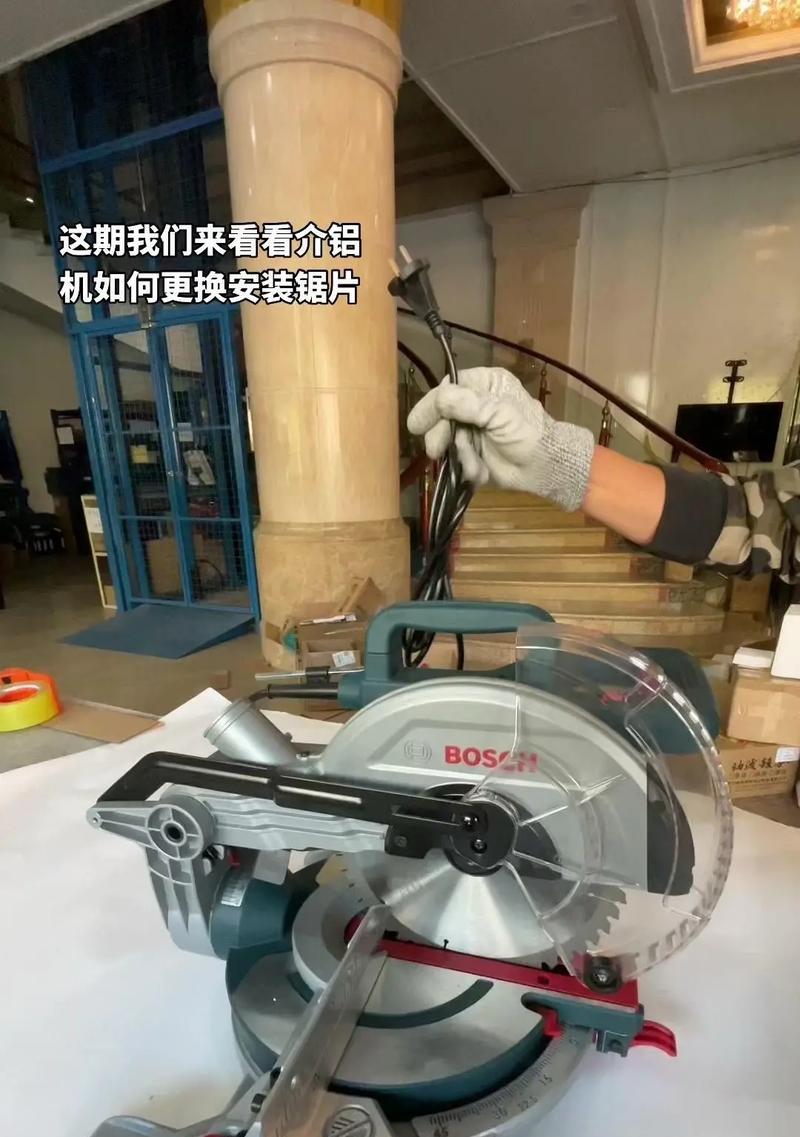 刀塔机切端面槽的操作步骤是什么？使用什么工具进行切割？