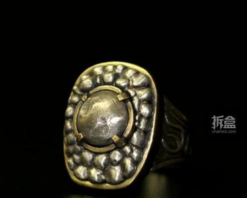 黑暗之魂3（深入探索游戏中强大的翻滚装备）